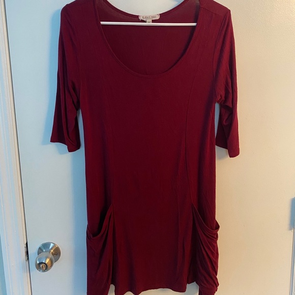 maroon tshirt dress - Picture 1 of 2